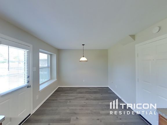4th image of 4501 Ashbury Ln