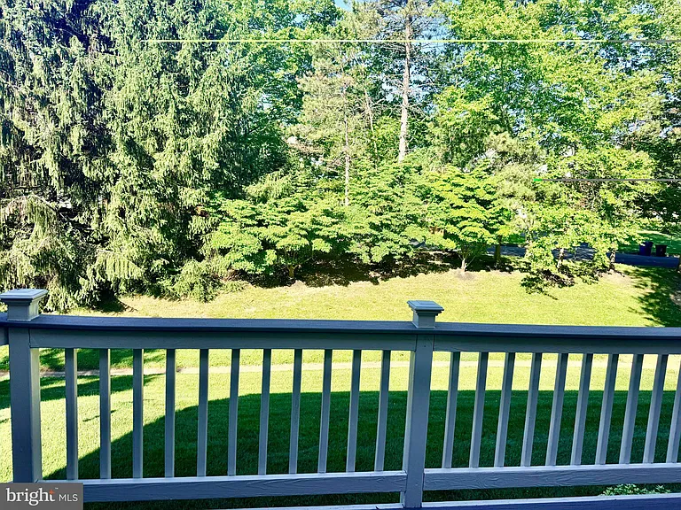 9733 Hidden Valley Rd — Photo 3