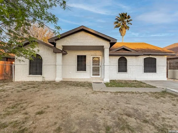 1661 Paseo Encinal Dr #N/A, Eagle Pass, TX 78852