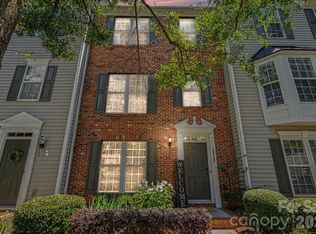 12727 Bullock Greenway Blvd, Charlotte, NC 28277