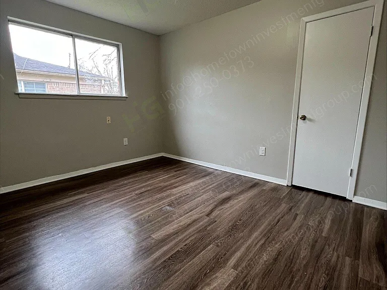 1405 Wells Station Rd — Photo 7