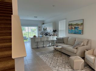 8525 Daybreak St, Sarasota, FL 34241