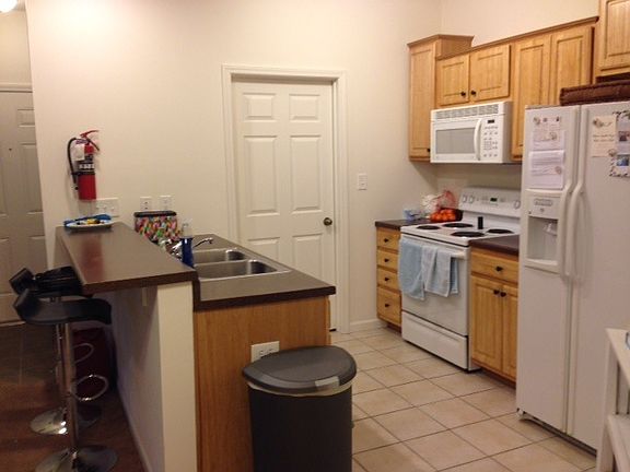 5th image of 772 S Basswood Dr APT C