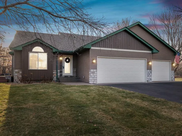 7860 Baylor St NE, Wyoming, MN 55092