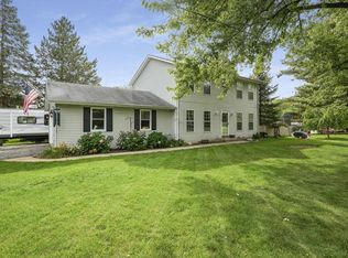 8900 269th Ave, Salem, WI 53168