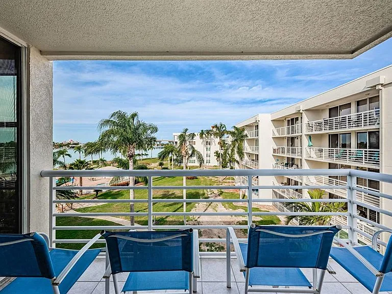 6061 Bahia Del Mar Cir #448 — Photo 18