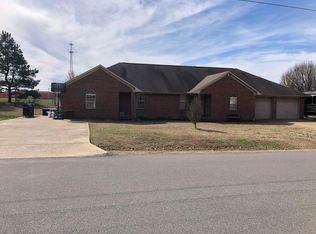 129 Caleb Dr, Medina, TN 38355