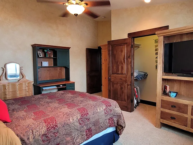 6169 Snowview Dr — Photo 25