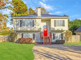 2595 Fairlane Dr, Cumming, GA 30041