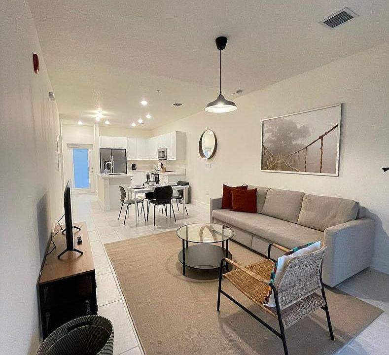 1st image of 8167 NW 42nd St #402