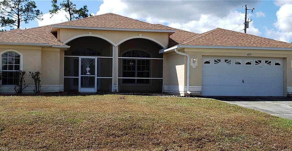 1st image of 423 Poinsettia Ave