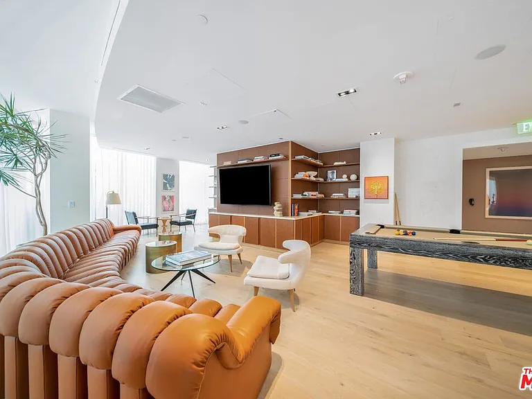 9000 W 3rd St #211 — Photo 18
