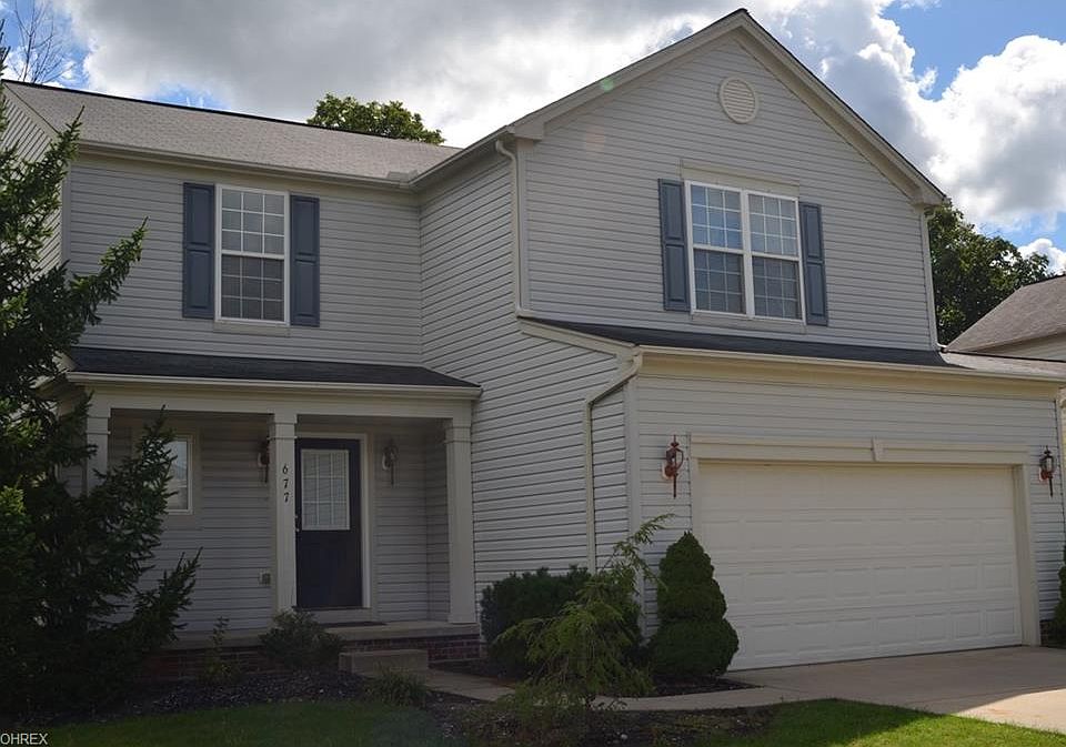1st image of 677 Oxford Dr