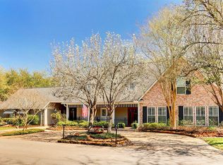 4825 Cedar St, Bellaire, TX 77401