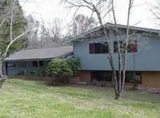 140 Nebraska Ave, Oak Ridge, TN 37830