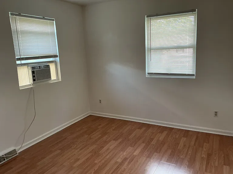 32 Knickerbocker St #32 — Photo 12