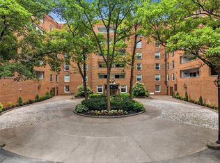 300 Fox Chapel Rd APT 412, Pittsburgh, PA 15238