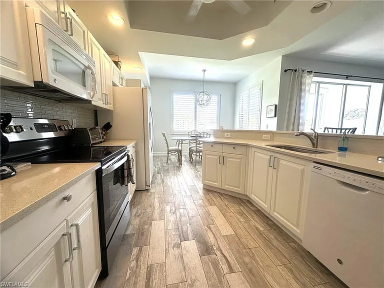 2880 Cypress Trace Cir #103 — Photo 6