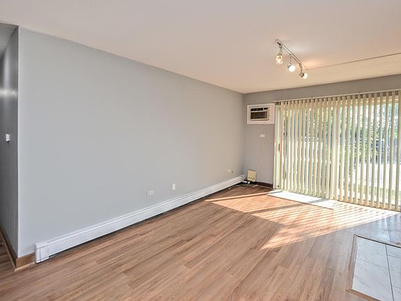 4th image of 765 Grove Dr APT 101