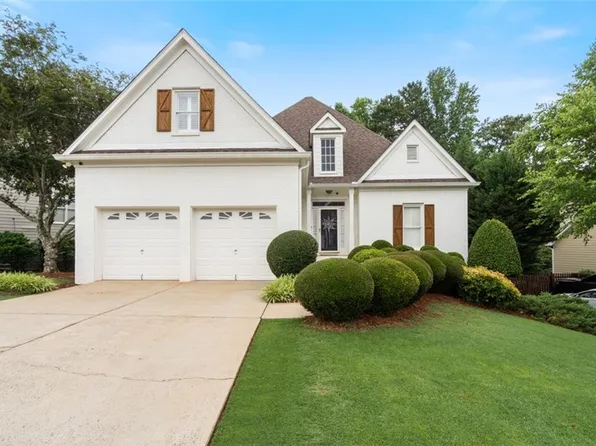 1367 Valmont Trce NE, Marietta, GA 30066