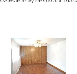 5th image of 305 W 33rd St