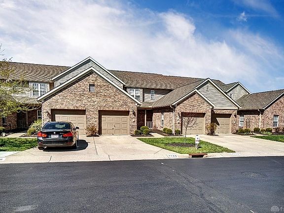 3rd image of 4680 Court Yard Dr