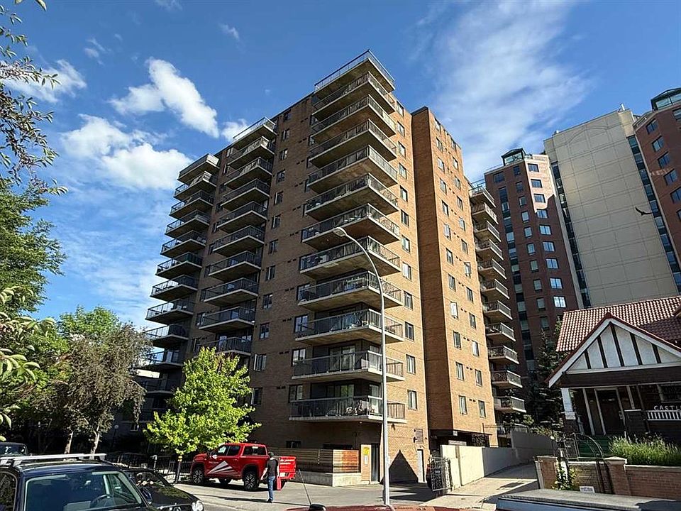 1st image of 225 N 25th Ave SW #503