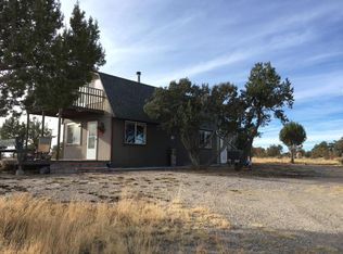 63790 N Peaceful Hill Rd, Seligman, AZ 86337