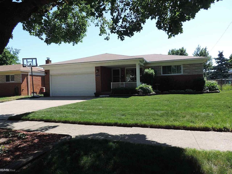 1st image of 27026 Grobbel Dr
