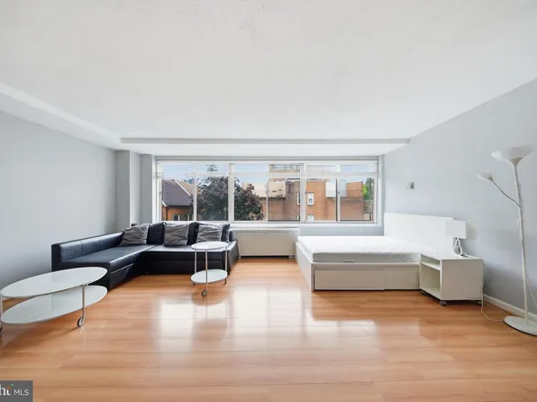 922 24th St NW APT 312, Washington, DC 20037