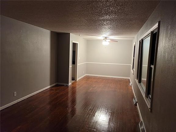 2nd image of 6518 N Harrison St
