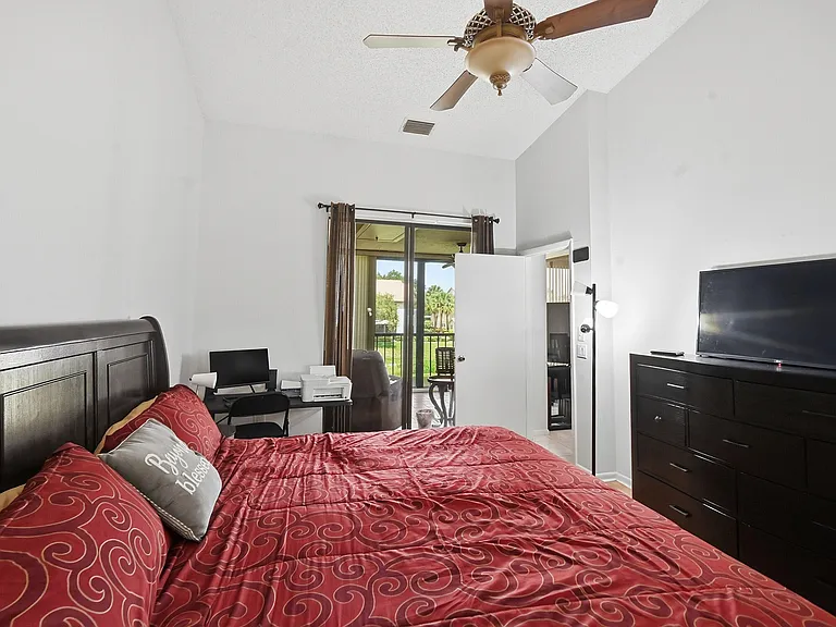 5395 Firenze Dr #K — Photo 15