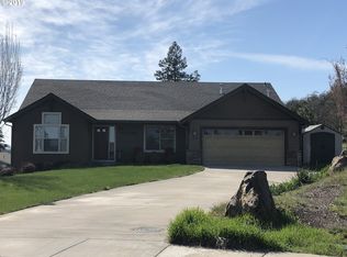 1027 Hoodview Pl, Goldendale, WA 98620
