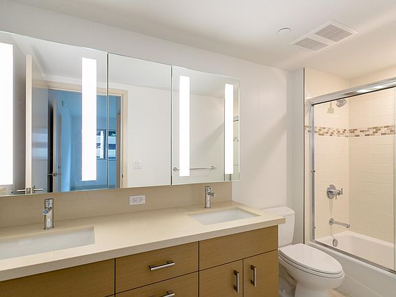 2nd image of 555 South St #105