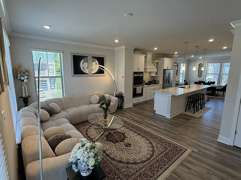 3500 Thalweg Ln — Photo 5
