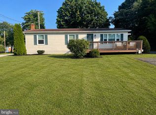 85 Cemetery Ave, Stewartstown, PA 17363