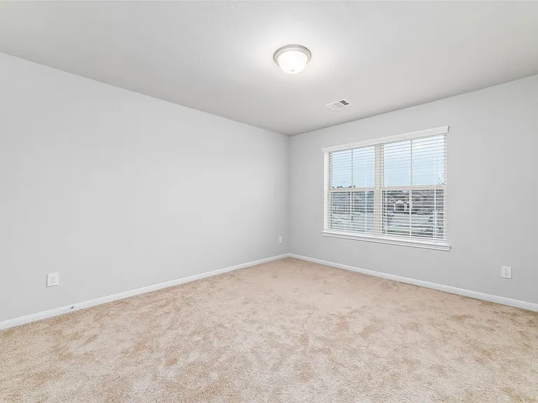 4919 Valley White Oak Ln — Photo 14