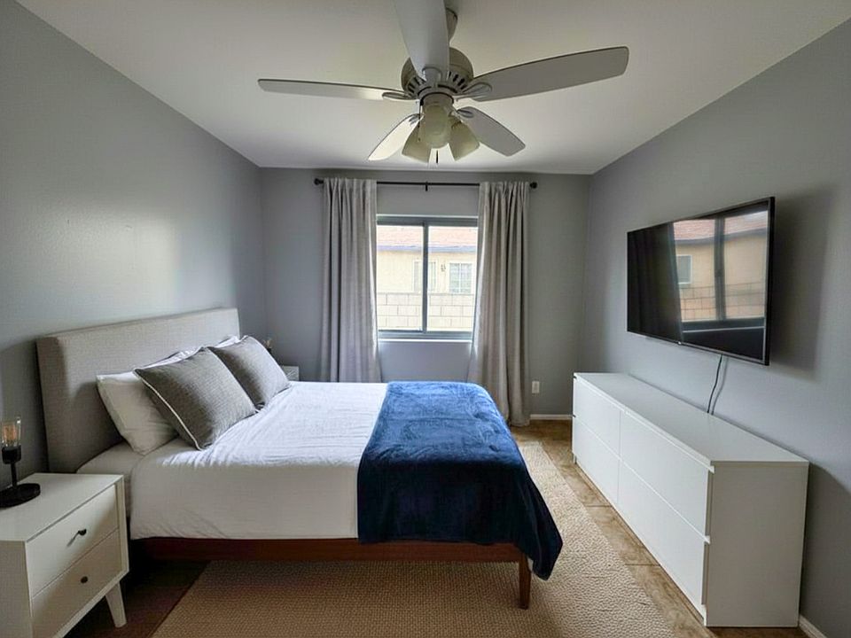 1st image of 9018 Ramsgate Ave #9018