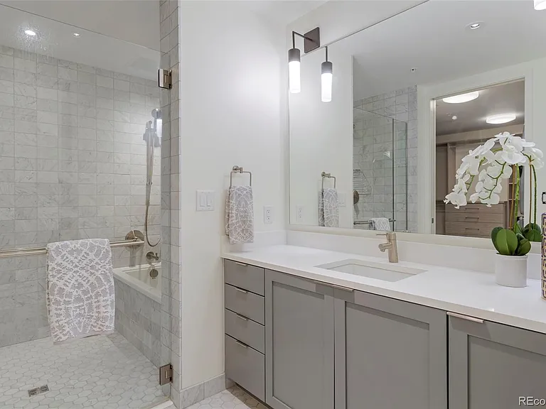 1750 Wewatta St #1307 — Photo 15