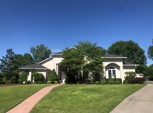 208 Wedgewood Cir, Carl Junction, MO 64834