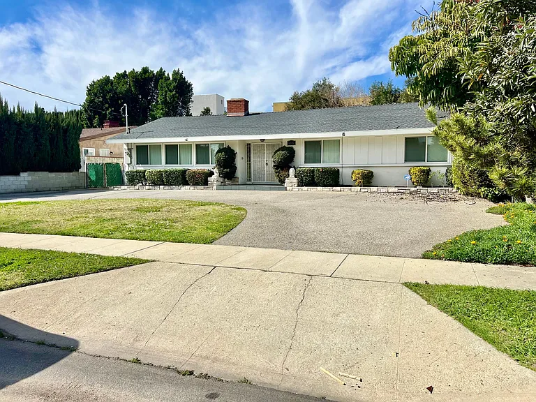 6725 Lennox Ave — Photo 8