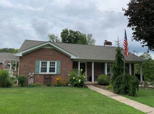 3224 Apples Church Rd, Bethlehem, PA 18015