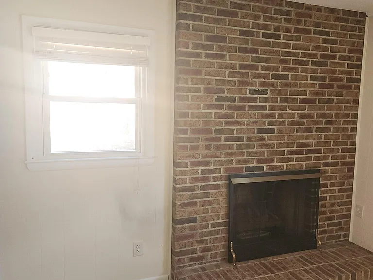 5318 Lawrence Dr — Photo 23