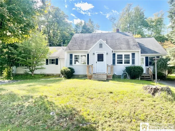 212 Woodcrest Ave, Lakewood, NY 14750