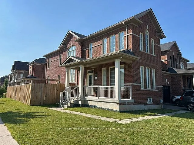 57 Macbean Cres — Photo 3