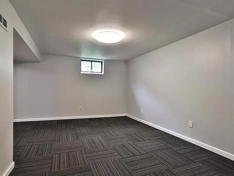 118 Irene Dr — Photo 13