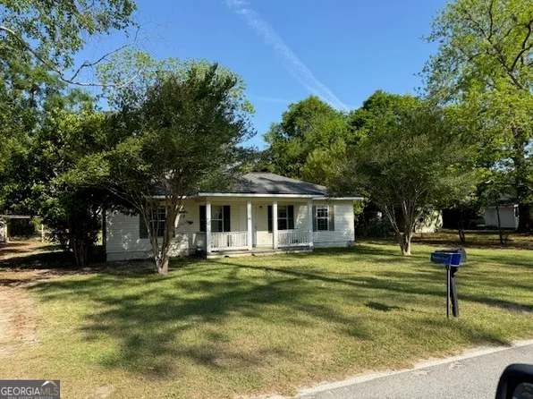 101 College St, Brooklet, GA 30415