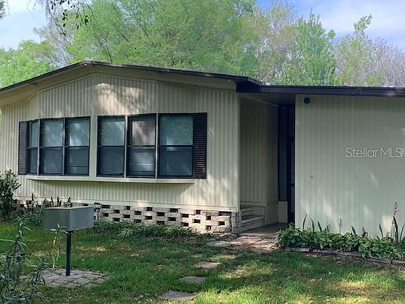2nd image of 31 Canal Ct