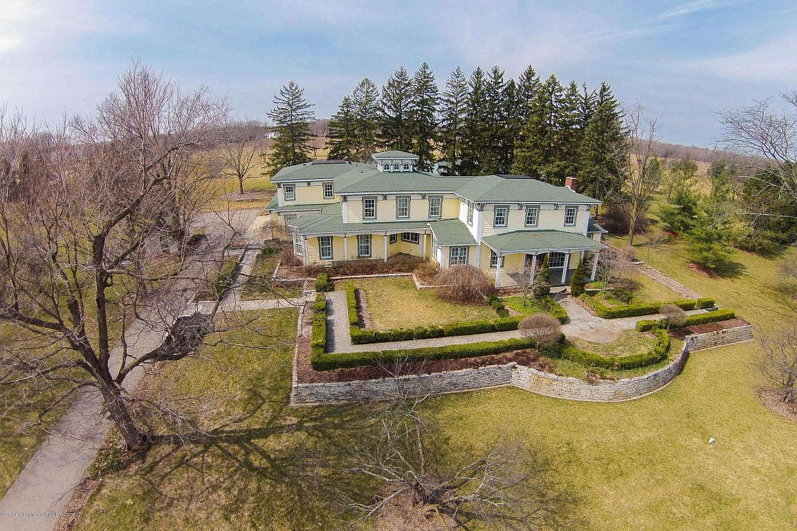 1211 N College Rd, Mason, MI 48854 Zillow