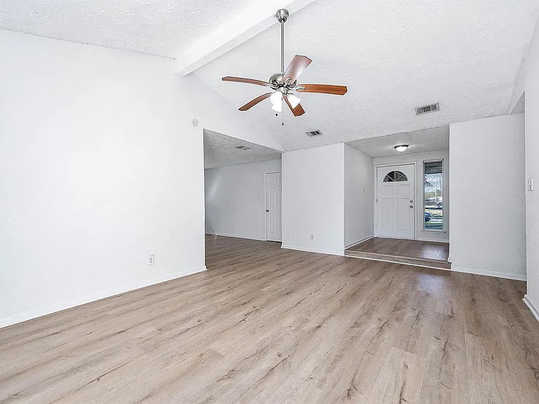 24007 Pepperrell Place St — Photo 8